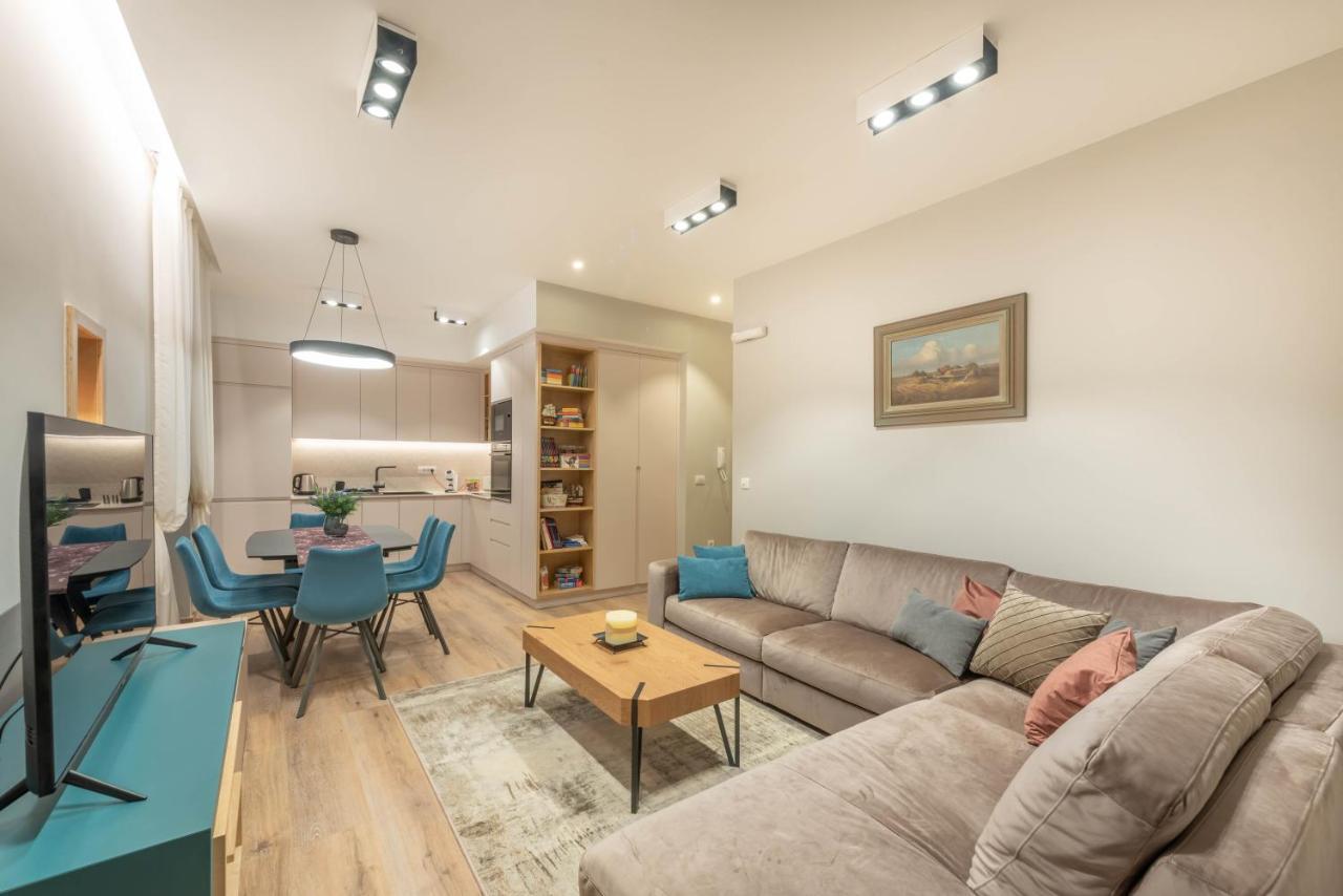 Sasha Di Cattaro - Old Town Lux Apartment Екстер'єр фото