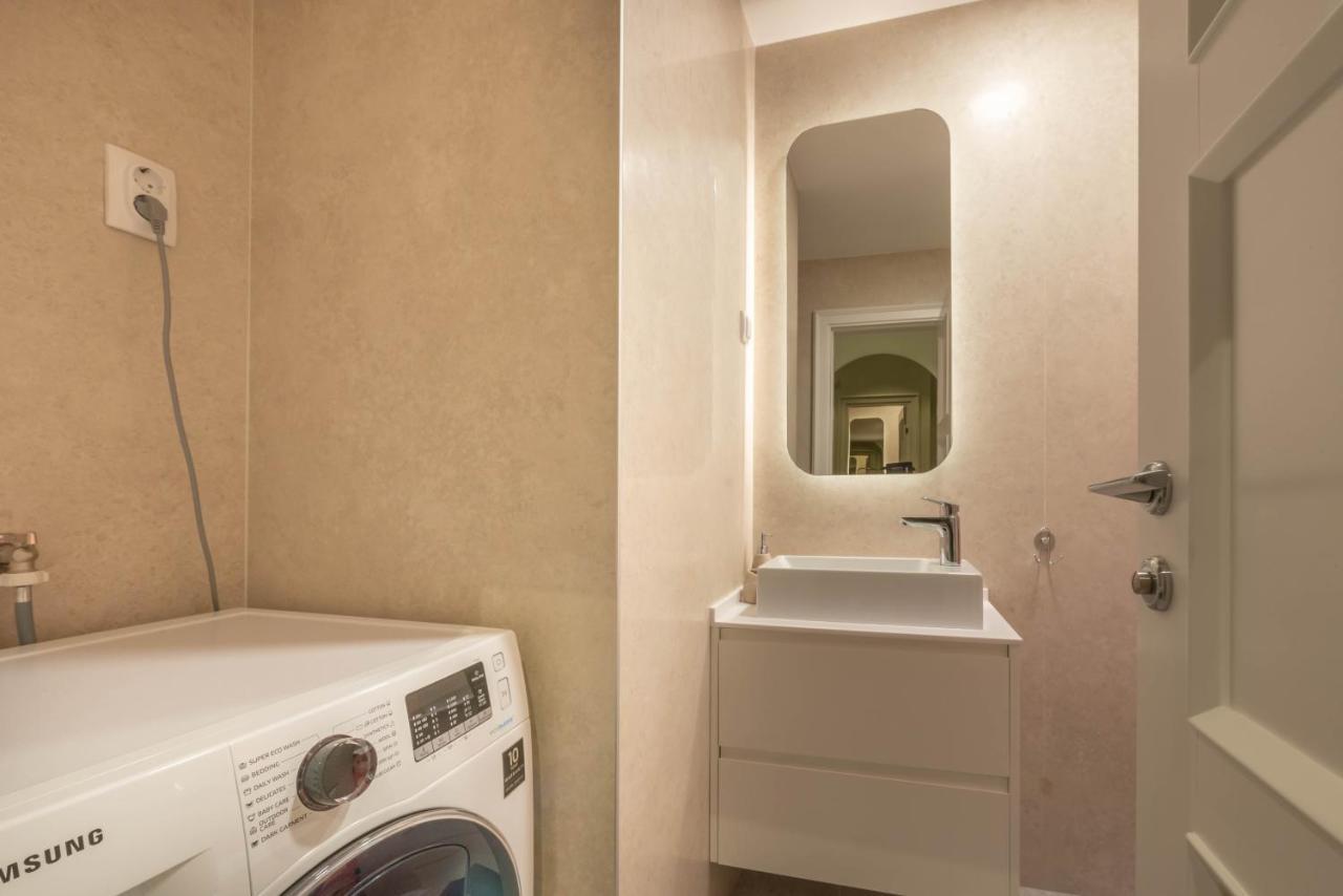 Sasha Di Cattaro - Old Town Lux Apartment Екстер'єр фото