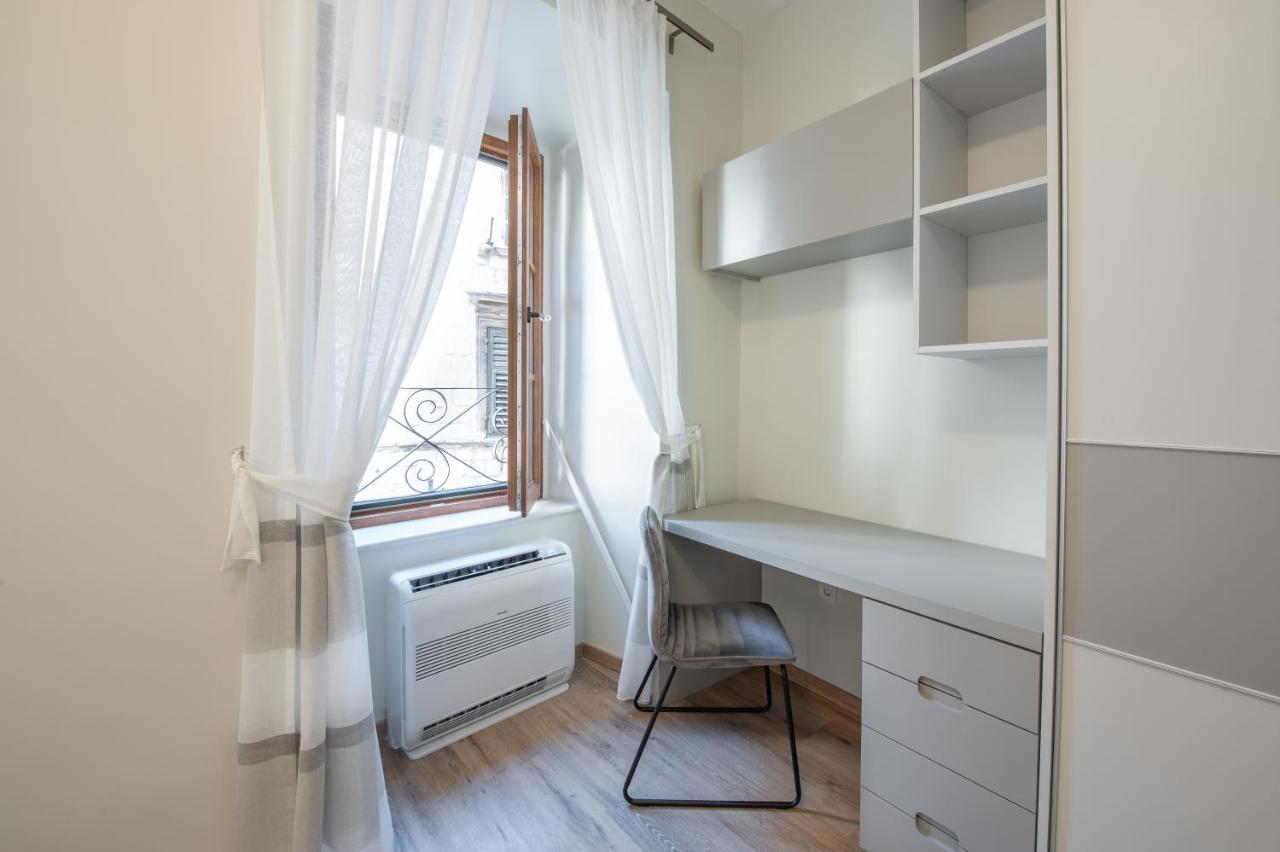 Sasha Di Cattaro - Old Town Lux Apartment Екстер'єр фото