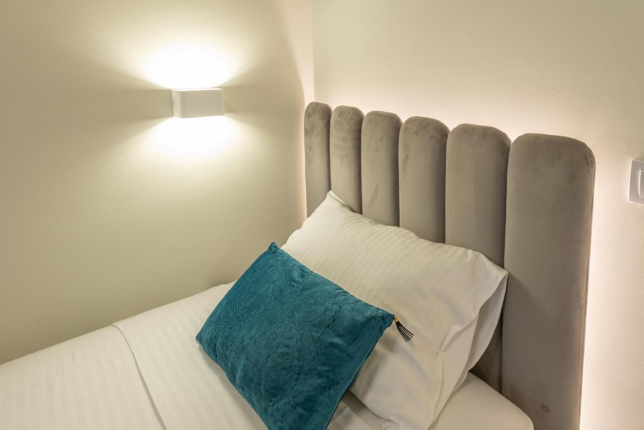 Sasha Di Cattaro - Old Town Lux Apartment Екстер'єр фото
